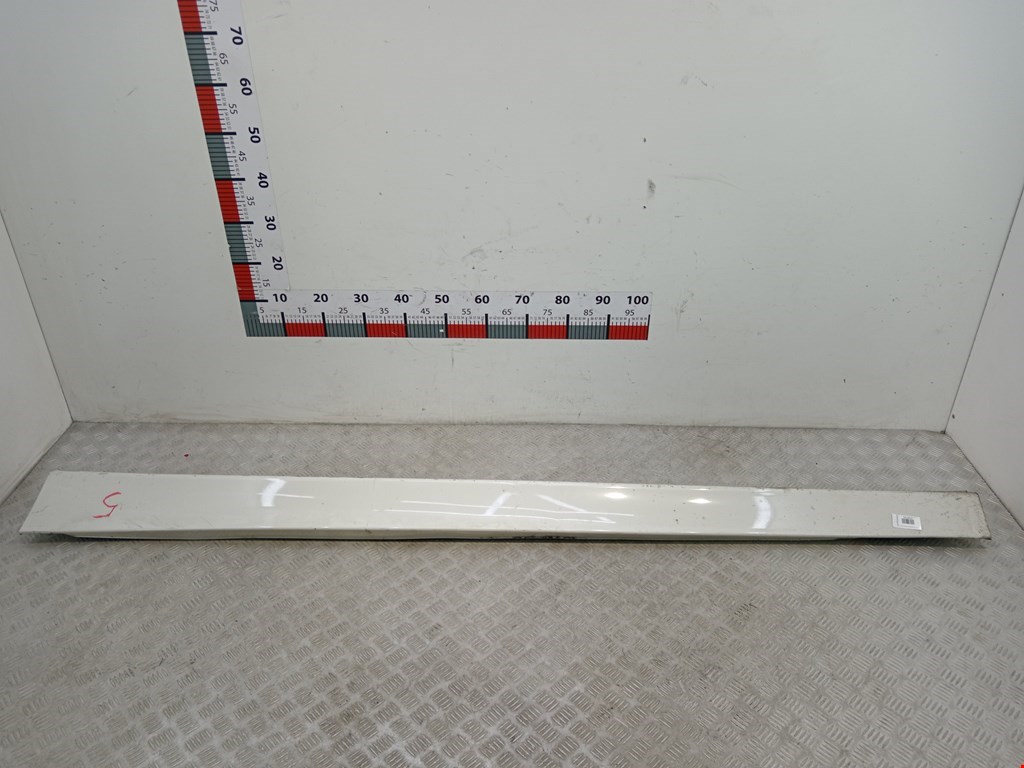 Накладка декоративная на порог левая BMW 3-Series (F30/F31/F34/F35) (2011-2020)