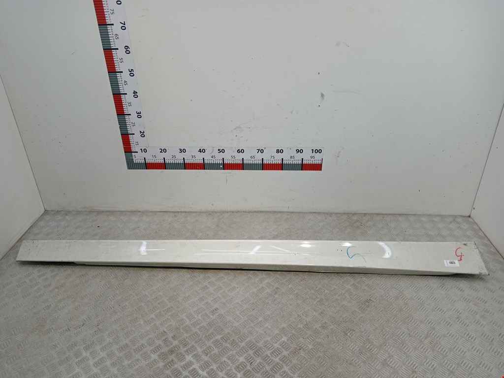 Накладка декоративная на порог правая BMW 3-Series (F30/F31/F34/F35) (2011-2020)