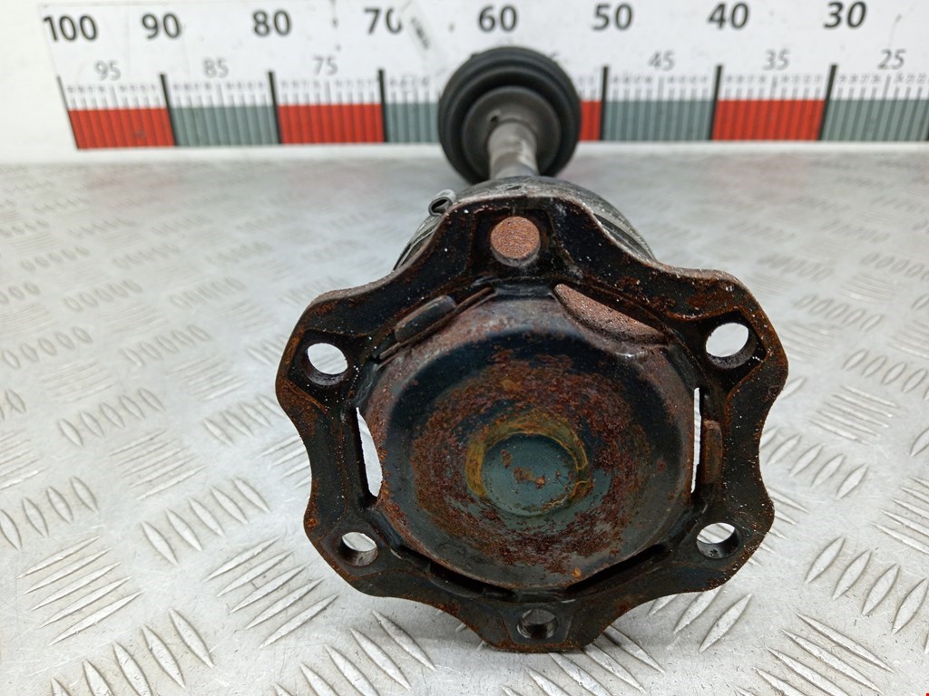 Полуось (привод, приводной вал) передняя правая AUDI A6 C7 2011-2018