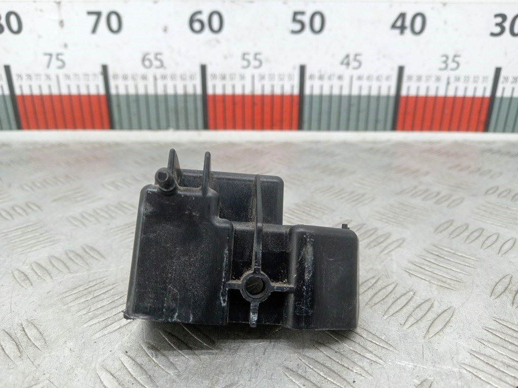 Кронштейн фары левый TESLA Model S I 2012-н.в.