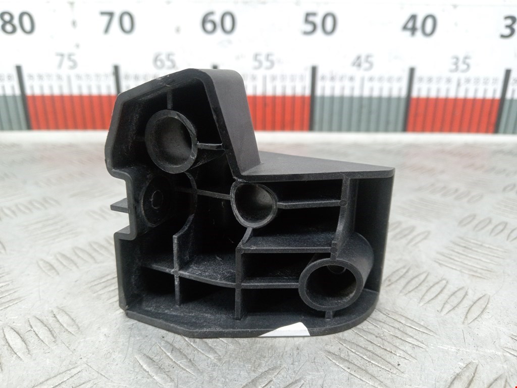 Кронштейн фары левый TESLA Model S I 2012-н.в.