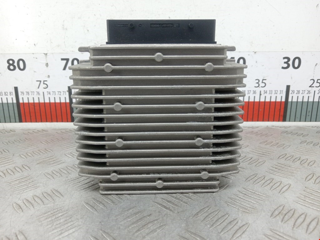 Усилитель акустической системы TESLA Model S I 2012-н.в.