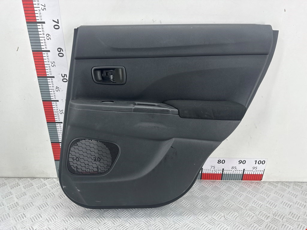 Обшивка (карта) двери задней правой Mitsubishi ASX (2010-2023)