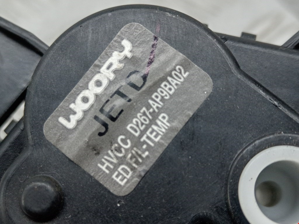 Моторчик заслонки печки TESLA Model S I 2012-н.в.