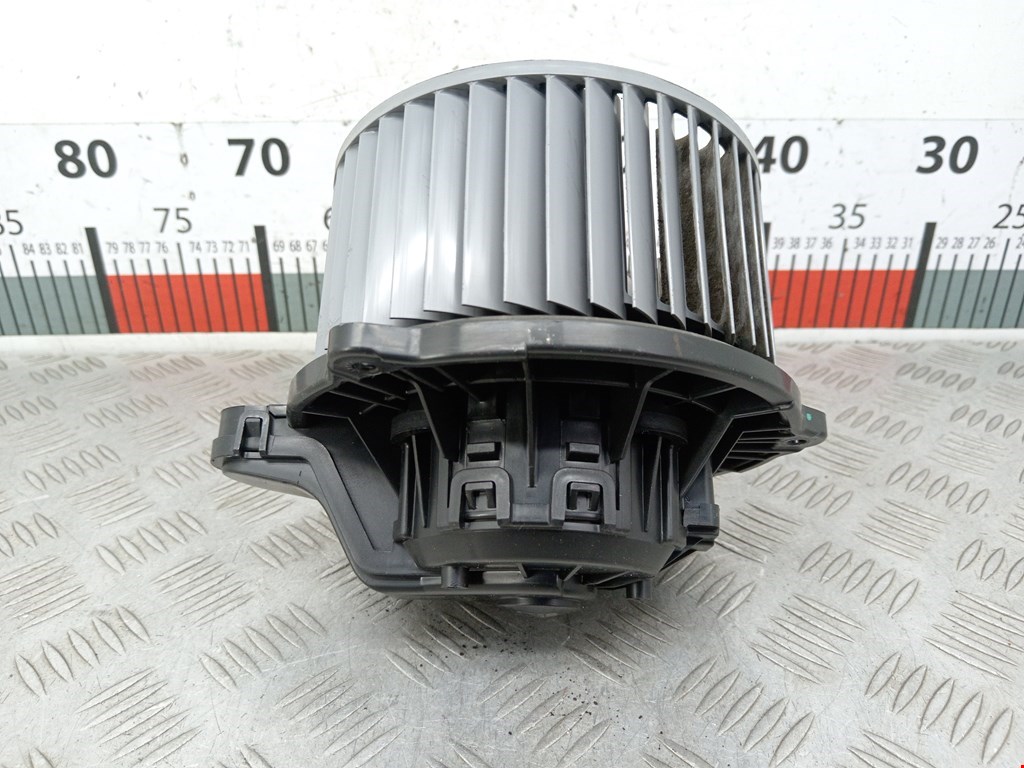 Моторчик (мотор) отопителя салона TESLA Model S I 2012-н.в.