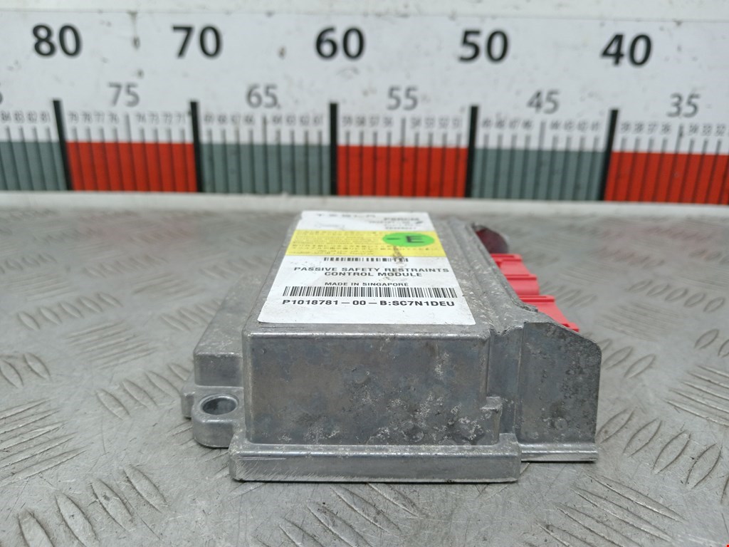 Блок управления AIR BAG TESLA Model S I 2012-н.в.