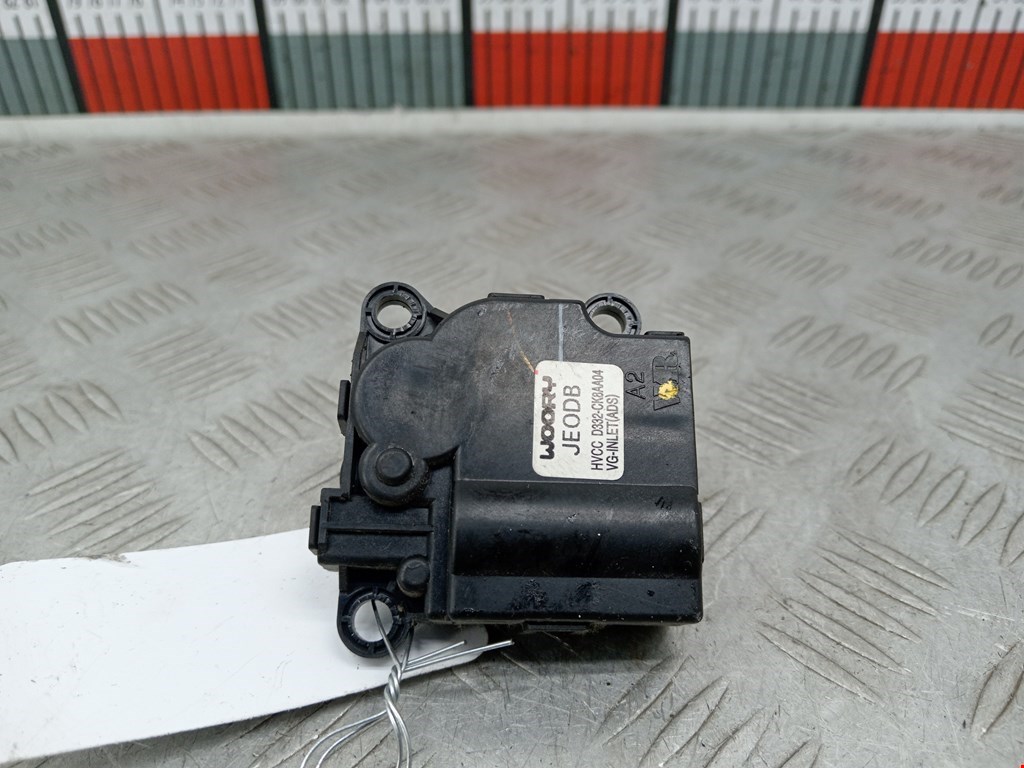 Моторчик заслонки печки TESLA Model S I 2012-н.в.