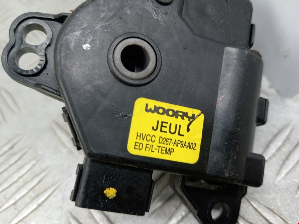 Моторчик заслонки печки TESLA Model S I 2012-н.в.