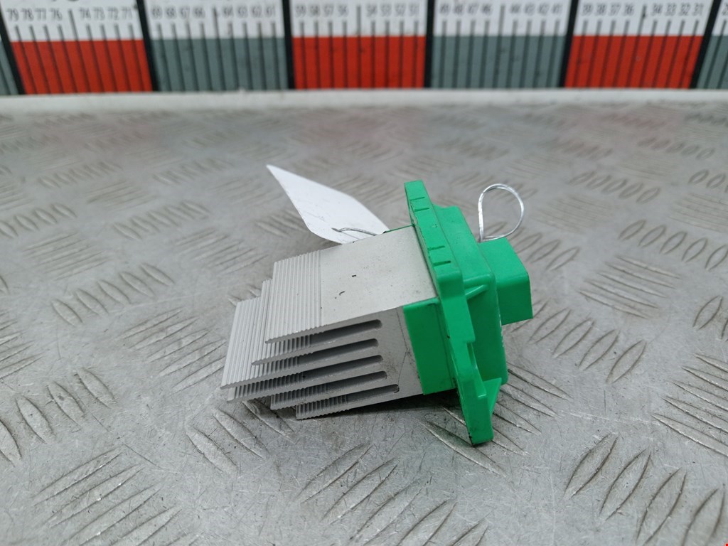 Резистор отопителя (сопротивление печки) TESLA Model S I 2012-н.в.