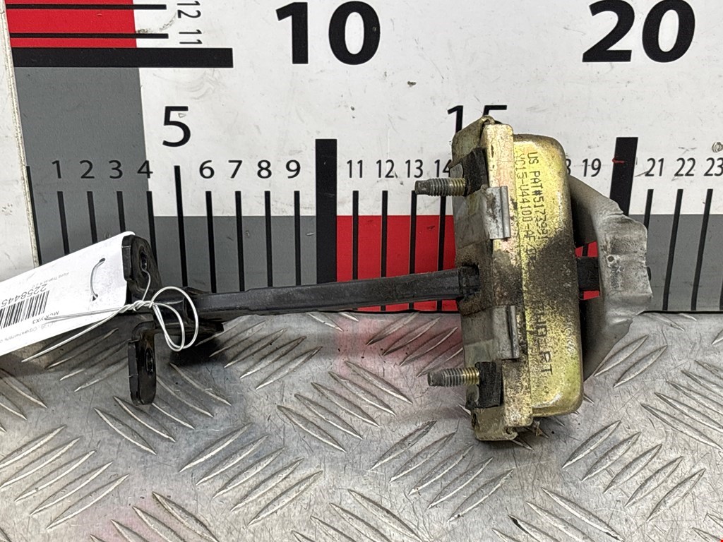 Ограничитель открывания двери FORD Transit 2000-2006