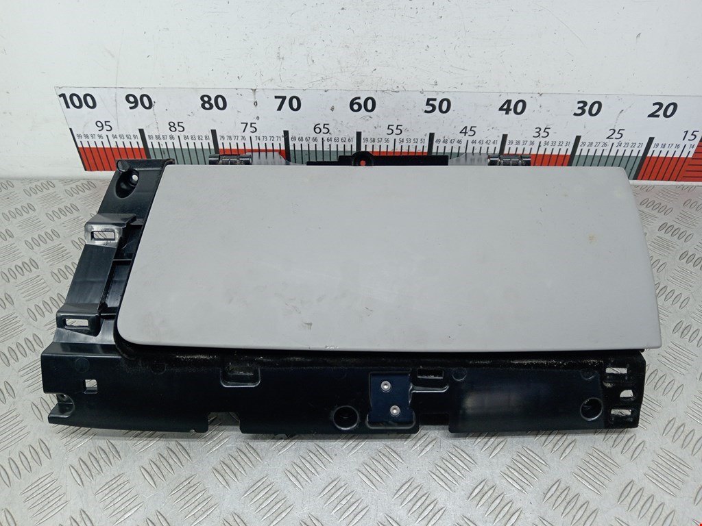 Бардачок TESLA Model S I 2012-н.в.