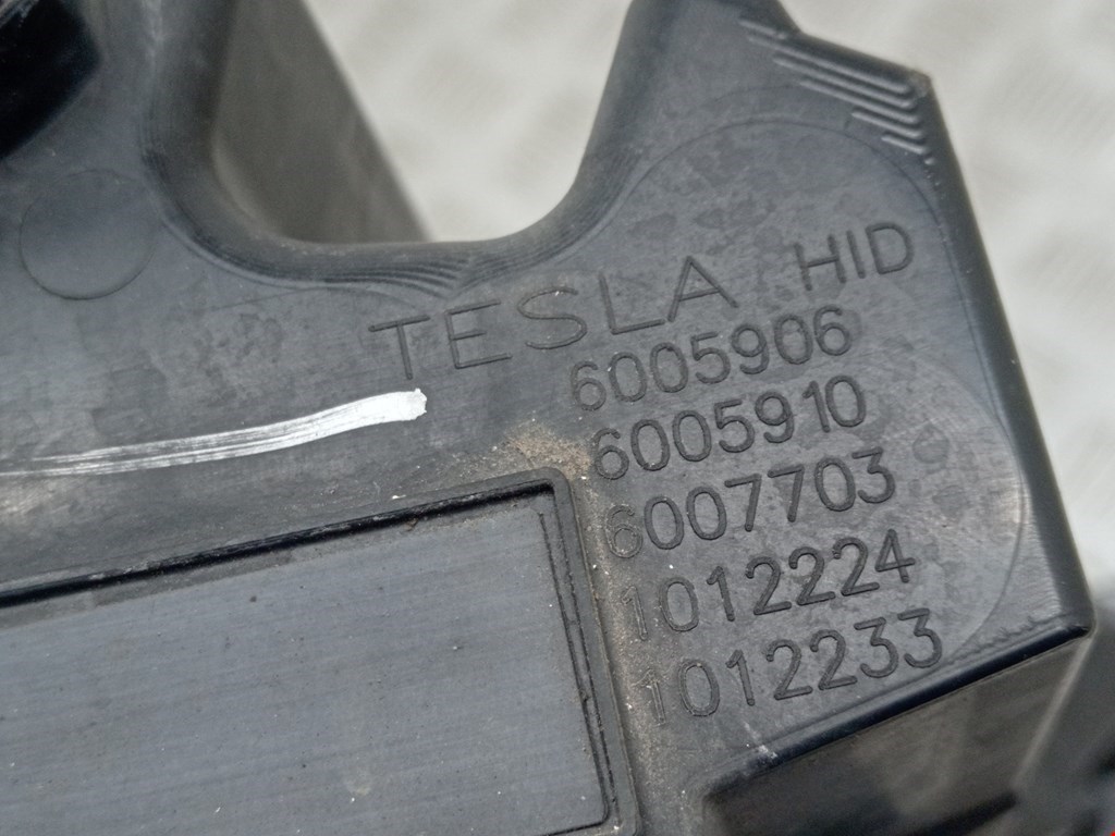 Фара левая TESLA Model S I 2012-н.в.