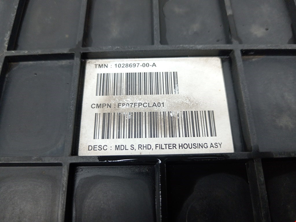 Корпус салонного фильтра TESLA Model S I 2012-н.в.