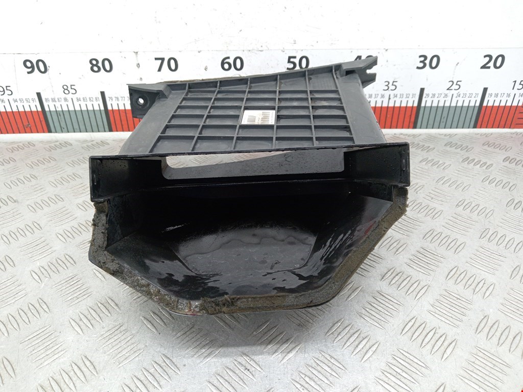 Корпус салонного фильтра TESLA Model S I 2012-н.в.