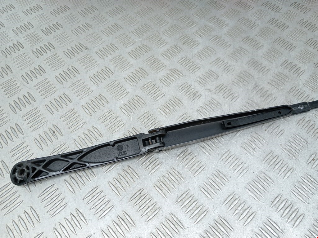 Поводок дворников передний левый/ правый TESLA Model S I 2012-н.в.