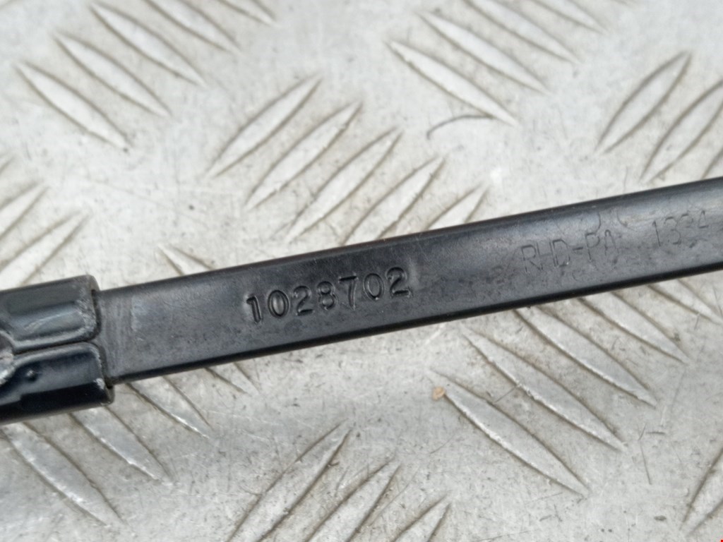 Поводок дворников передний левый/ правый TESLA Model S I 2012-н.в.