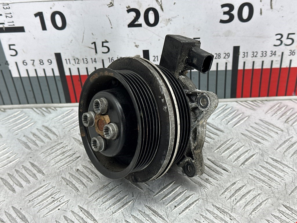 Насос водяной (помпа) VOLKSWAGEN Tiguan 2007-2018