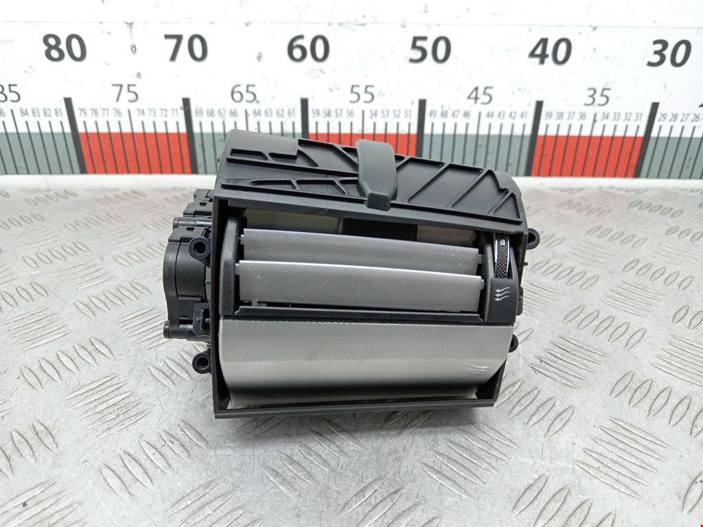 Дефлектор воздушный JAGUAR XF X250 2007-2015