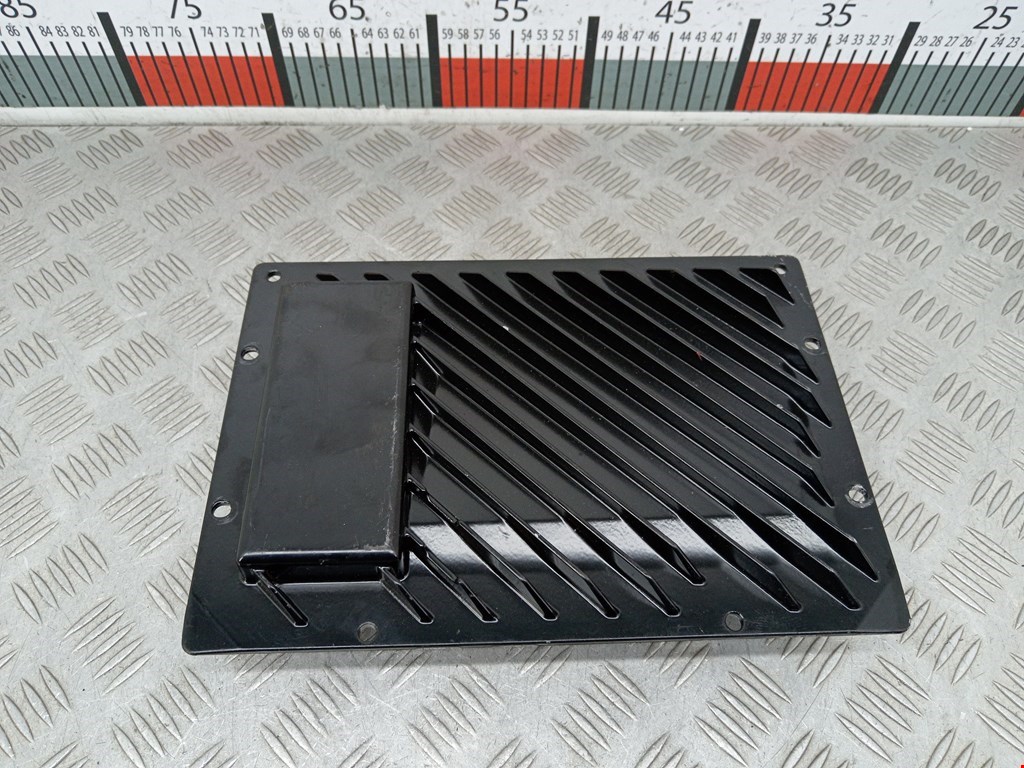 Усилитель акустической системы JAGUAR XF X250 2007-2015