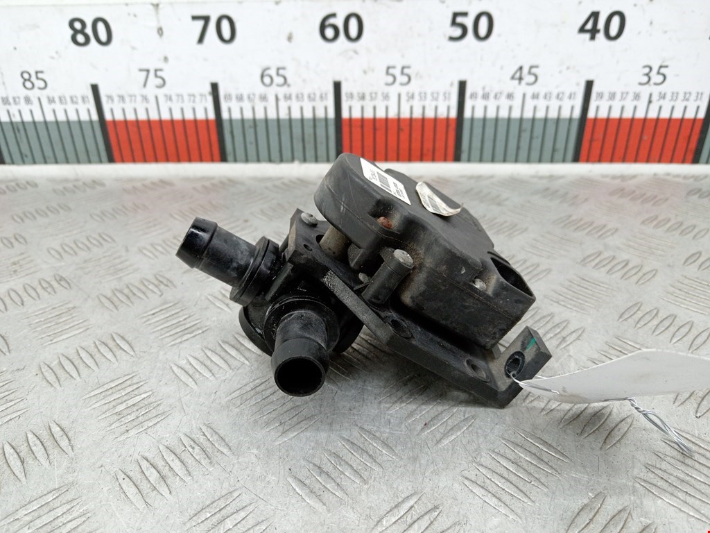 Тройник системы охлаждения TESLA Model S I 2012-н.в.