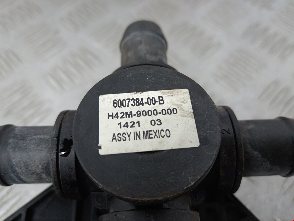 Тройник системы охлаждения TESLA Model S I 2012-н.в.