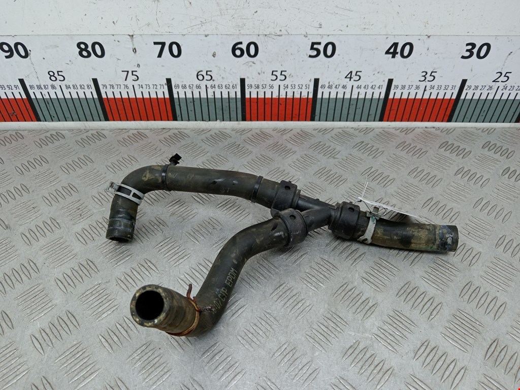 Патрубок TESLA Model S I 2012-н.в.