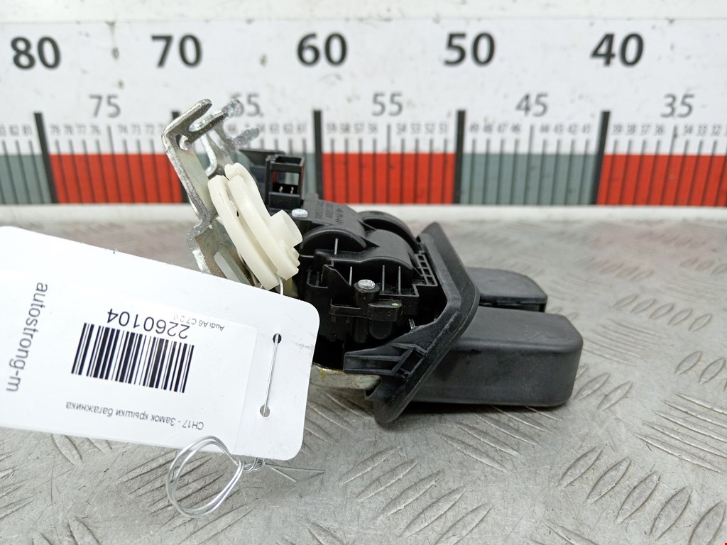 Замок багажника (крышки двери) AUDI A6 C7 2011-2018