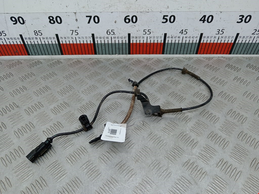 Датчик ABS передний левый TESLA Model S I 2012-н.в.