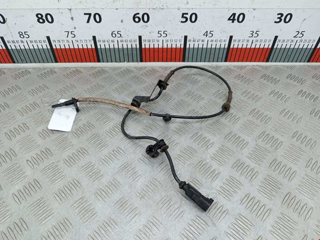 Датчик ABS передний левый TESLA Model S I 2012-н.в.