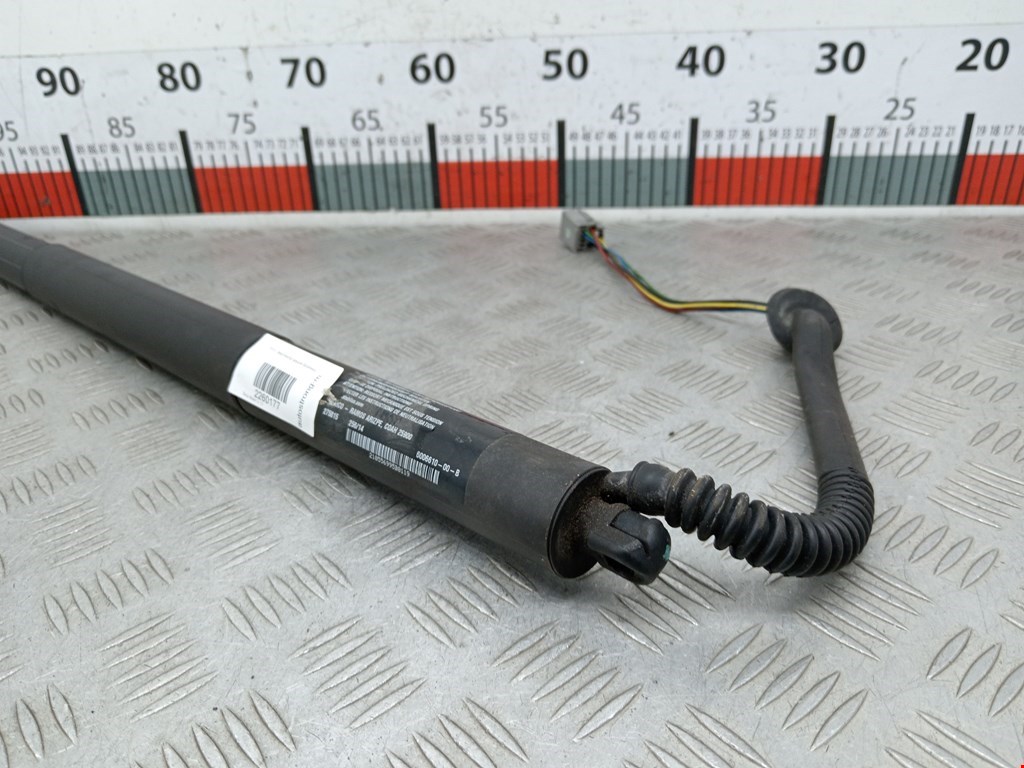 Амортизатор крышки (двери) багажника TESLA Model S I 2012-н.в.