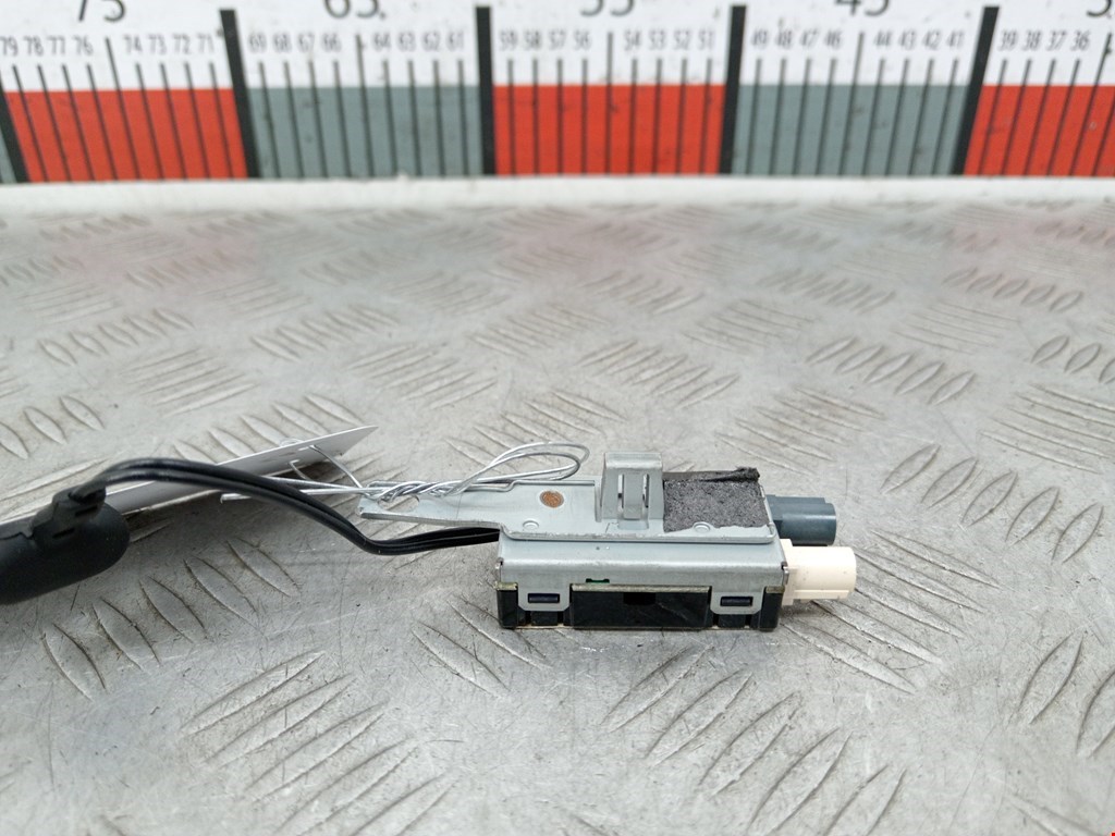 Усилитель антенны TESLA Model S I 2012-н.в.