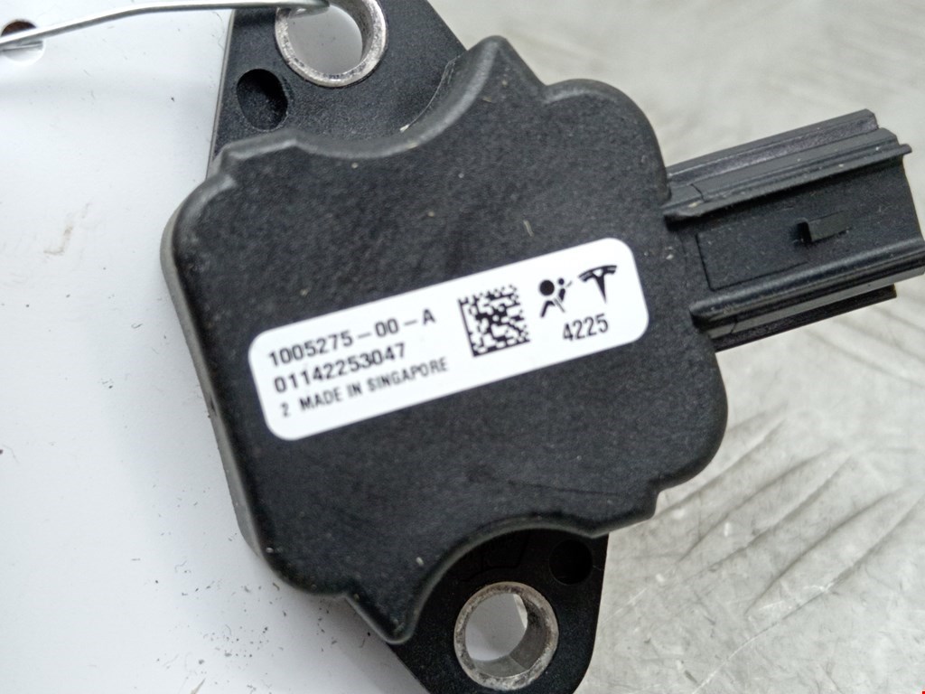 Датчик AIR BAG (подушек безопасности) TESLA Model S I 2012-н.в.