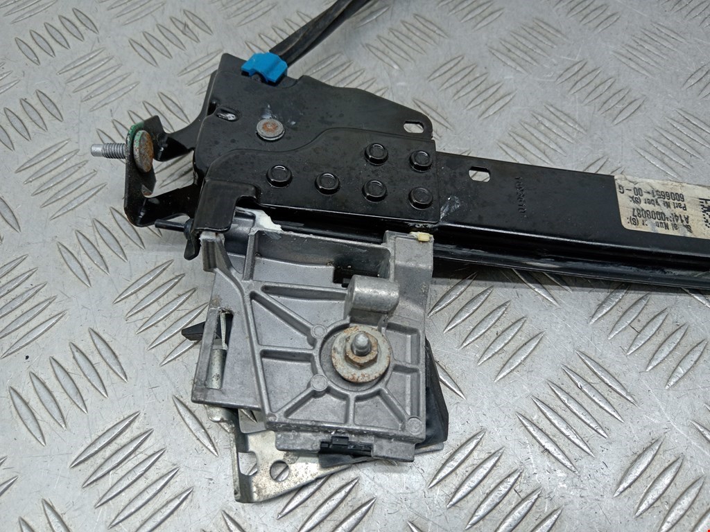 Стеклоподъемник передний правый TESLA Model S I 2012-н.в.