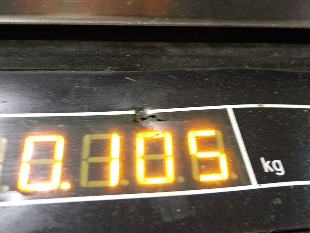 Уплотнитель двери TESLA Model S I 2012-н.в.