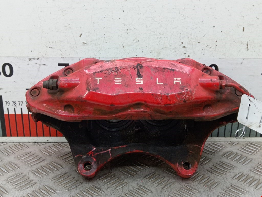 Суппорт передний левый TESLA Model S I 2012-н.в.