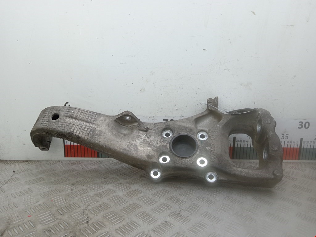 Кулак поворотный левый Tesla Model S (2012-2023)