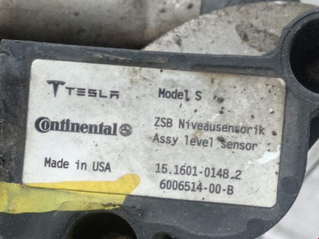 Датчик регулировки дорожного просвета TESLA Model S I 2012-н.в.