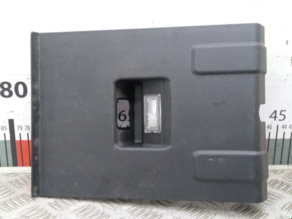 Накладка декоративная под капот (кожух замка капота и прочие) Tesla Model S (2012-2023)