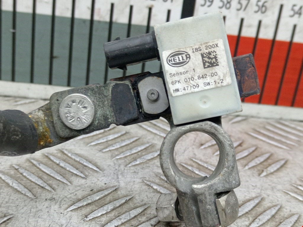 Клемма аккумулятора (минус) - TESLA Model S I 2012-н.в.