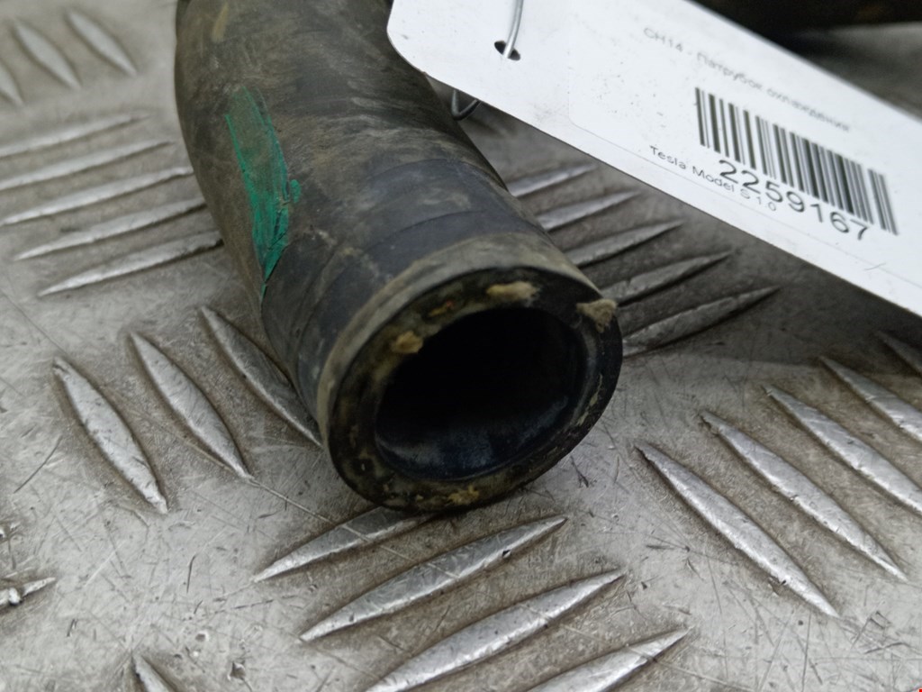 Патрубок TESLA Model S I 2012-н.в.