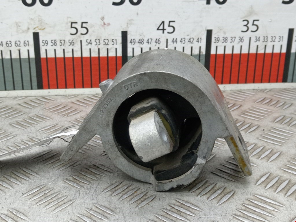 Подушка (опора) крепления КПП Jaguar XF (X250) (2007-2015)