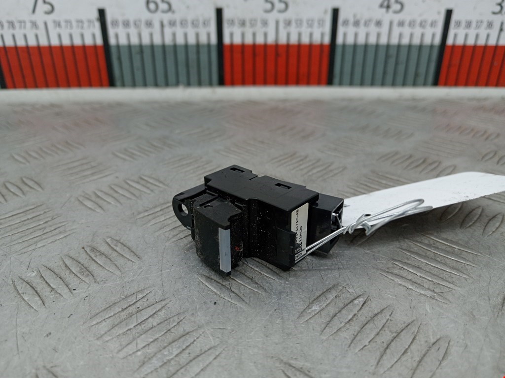 Кнопка стеклоподъемника JAGUAR XF X250 2007-2015