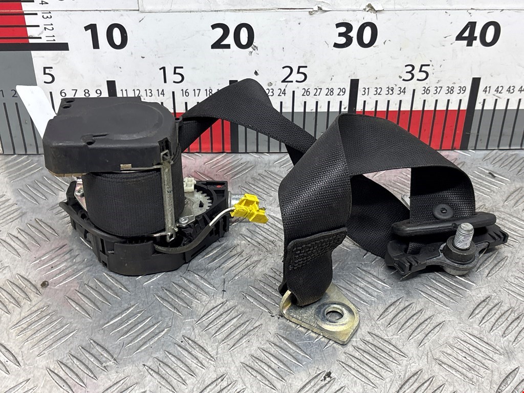 Ремень безопасности задний левый MERCEDES-BENZ S-Class V W221 2005-2013