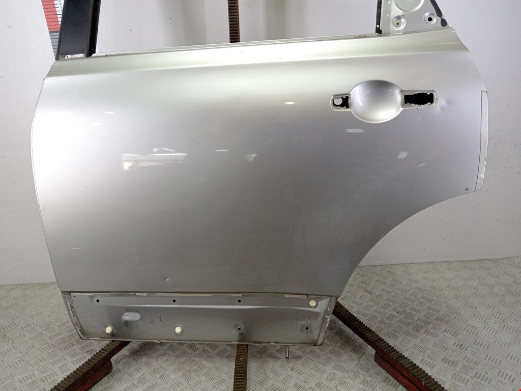 Дверь задняя левая NISSAN Qashqai J10 2006-2013