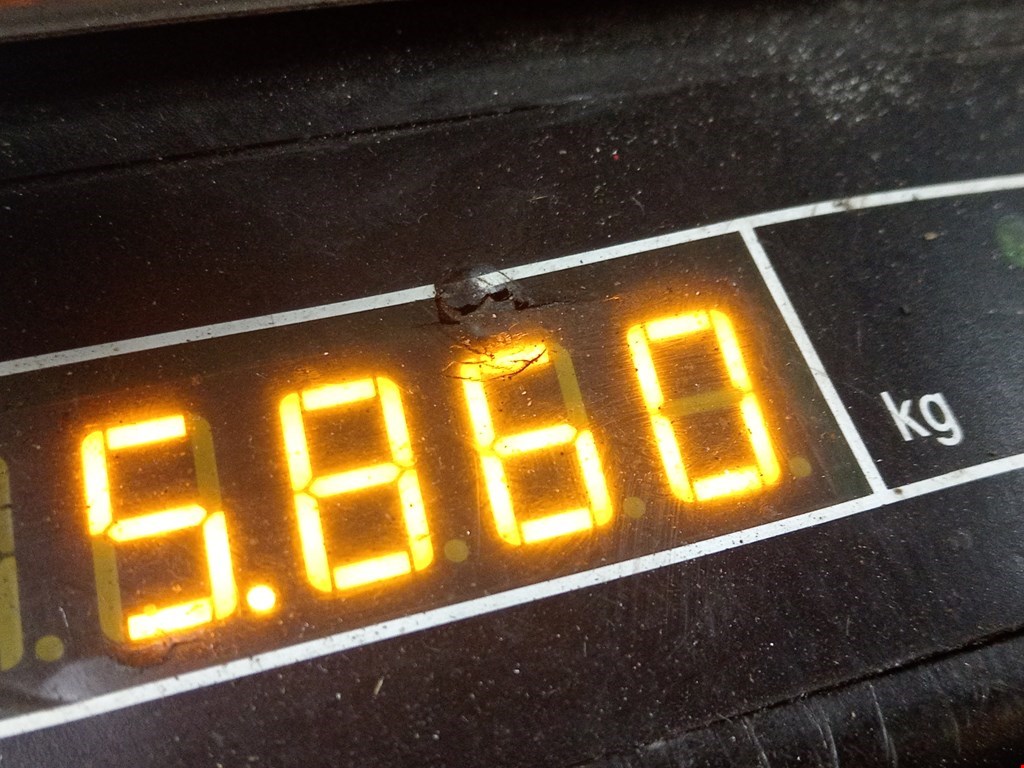 Амортизатор передний правый TESLA Model S I 2012-н.в.