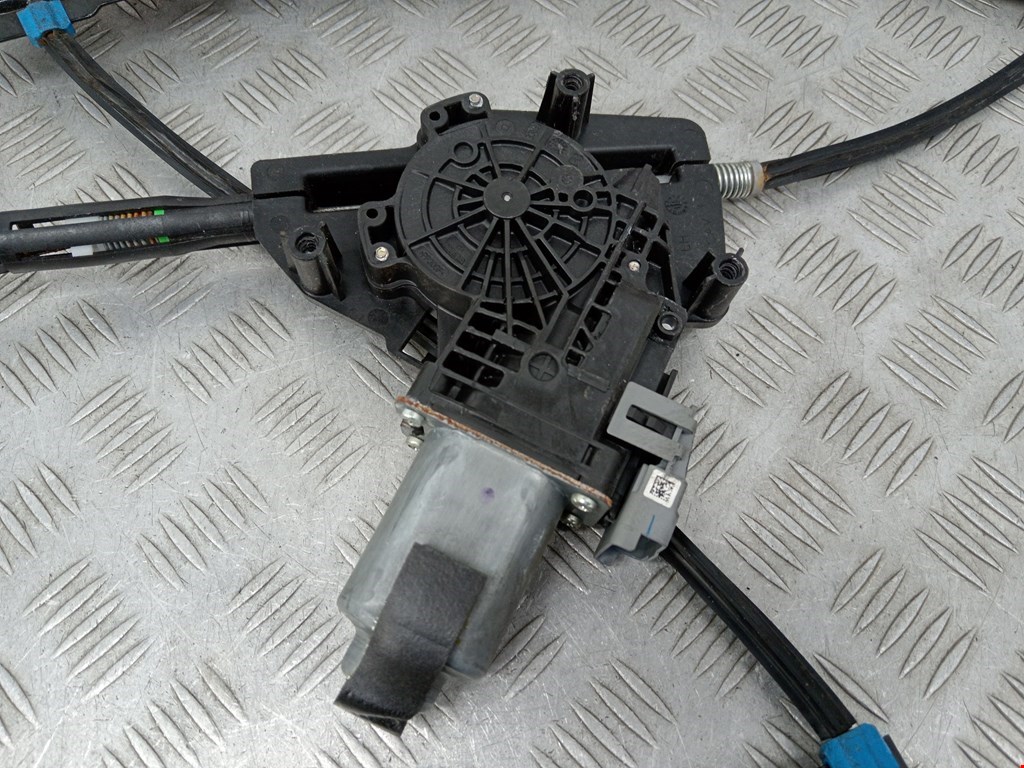 Стеклоподъемник задний левый TESLA Model S I 2012-н.в.