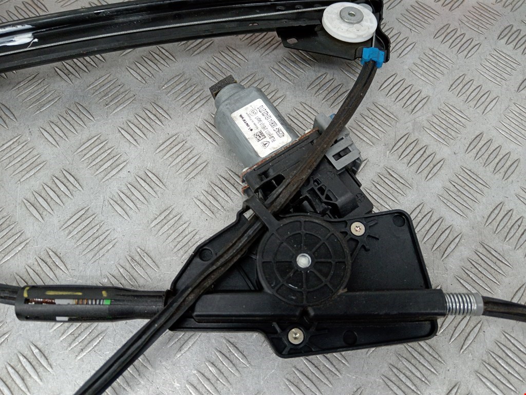 Стеклоподъемник задний левый TESLA Model S I 2012-н.в.