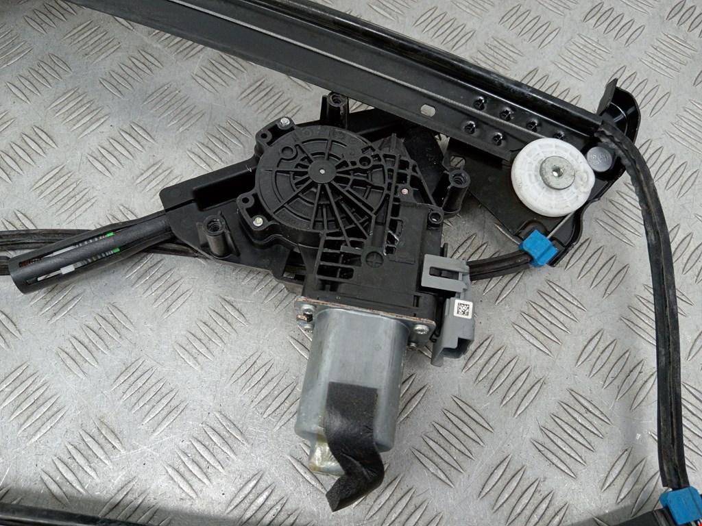 Стеклоподъемник передний левый TESLA Model S I 2012-н.в.