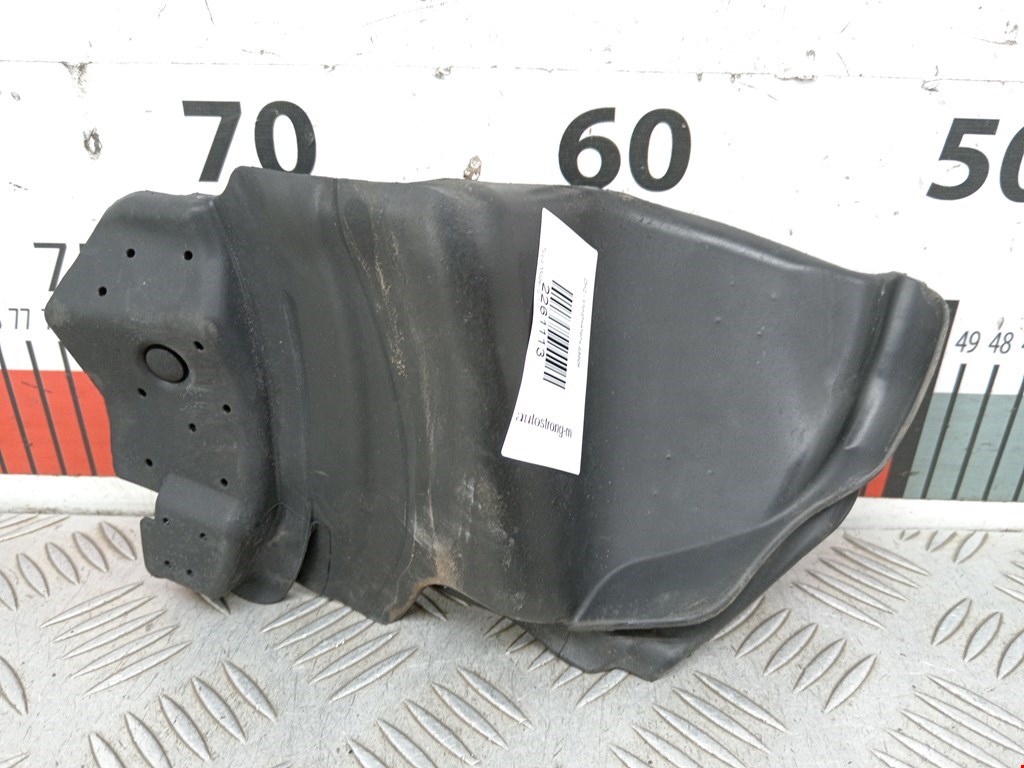 Уплотнитель двери TESLA Model S I 2012-н.в.