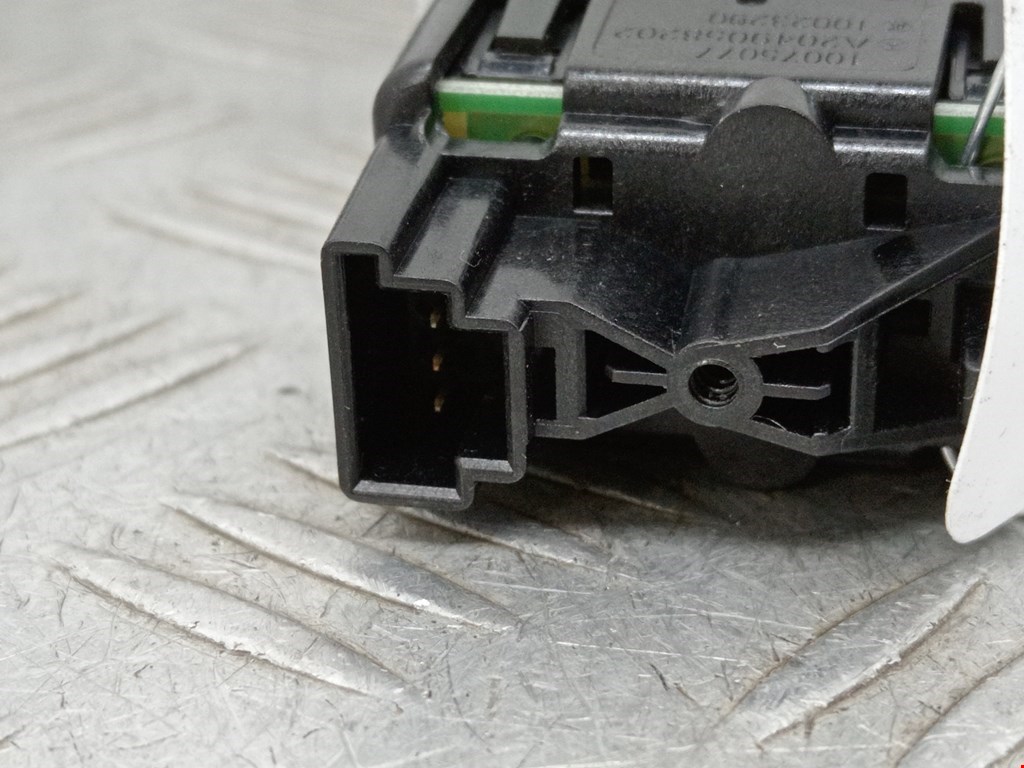 Кнопка стеклоподъемника TESLA Model S I 2012-н.в.